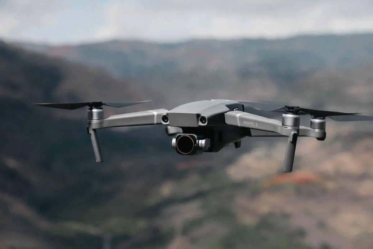 Dji Mavic 2 Pro Vs Skydio 2